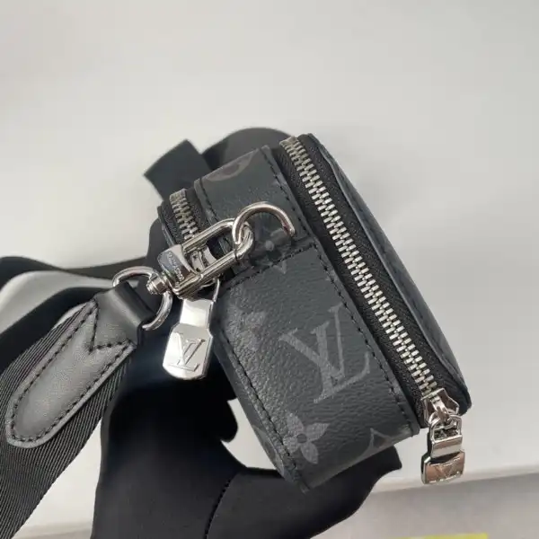 Cheap LOUIS VUITTON Alpha Wearable Wallet 0129