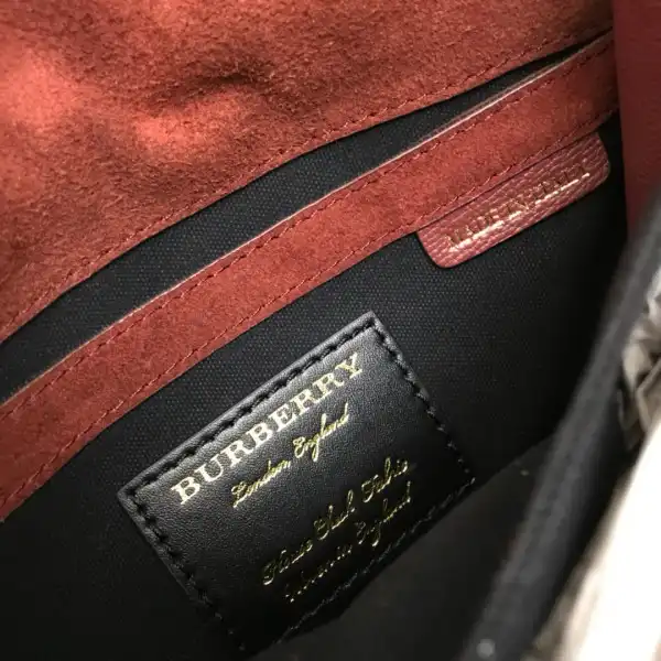 Cheap Burberry Crossbody Bag 0122