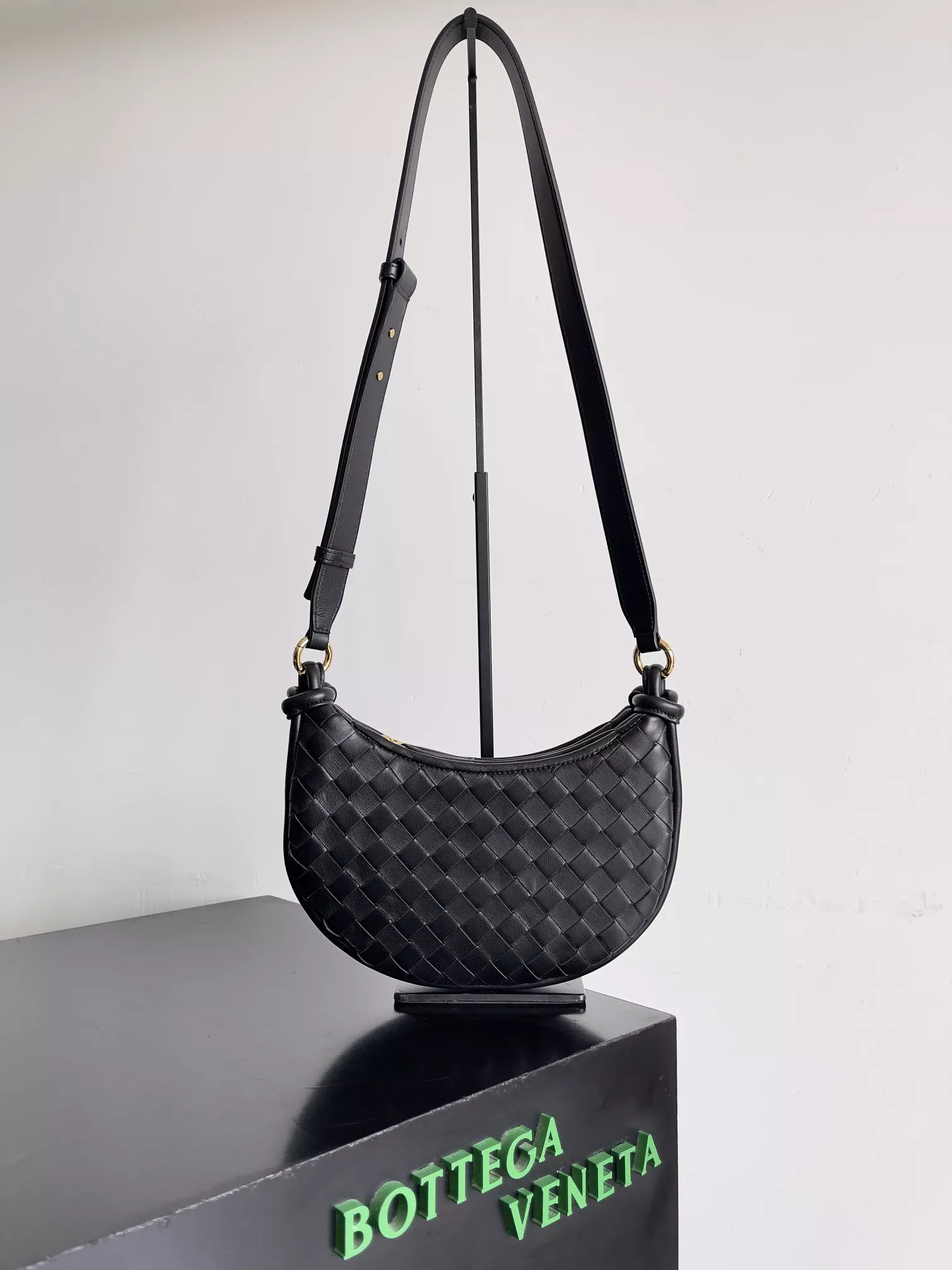 BOTTEGA VENETA  GEMELLI MESSENGER 0114