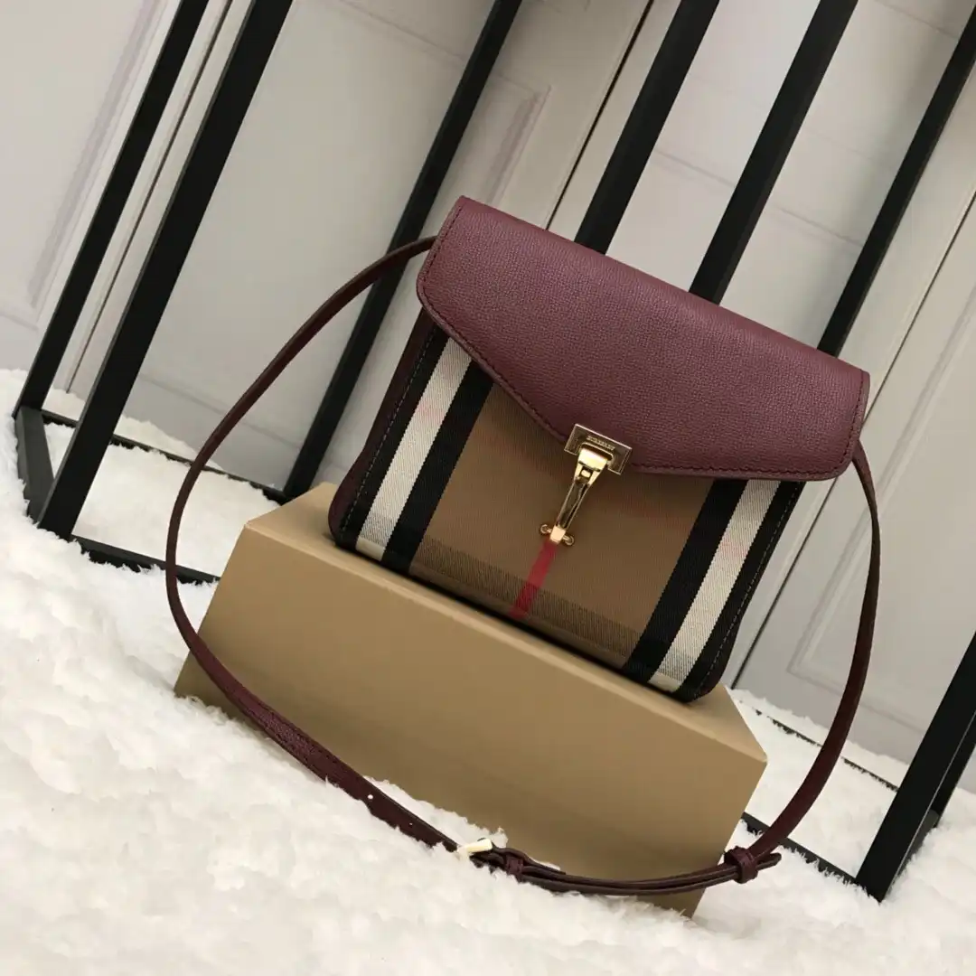 Cheap Burberry Crossbody Bag 0122