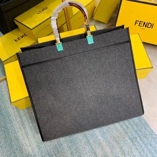 Affordable FENDI SUNSHINE LARGE 0131