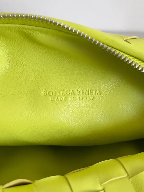 Affordable BOTTEGA VENETA Teen Jodie 0124