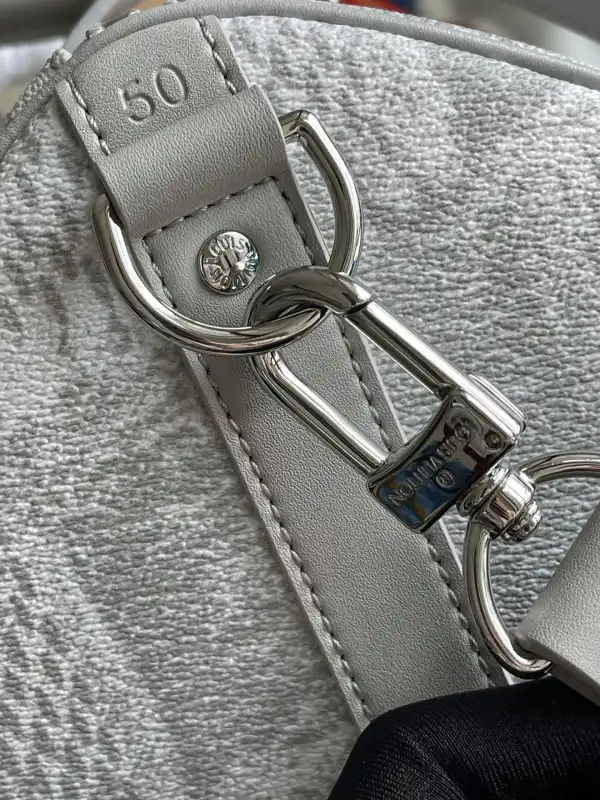 Cheap LOUIS VUITTON KEEPALL BANDOULIÈRE 50 0129