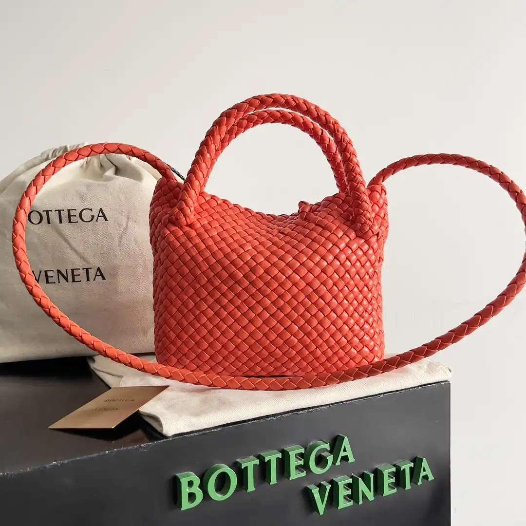 Affordable Bottega Veneta Mini Tosca 0124