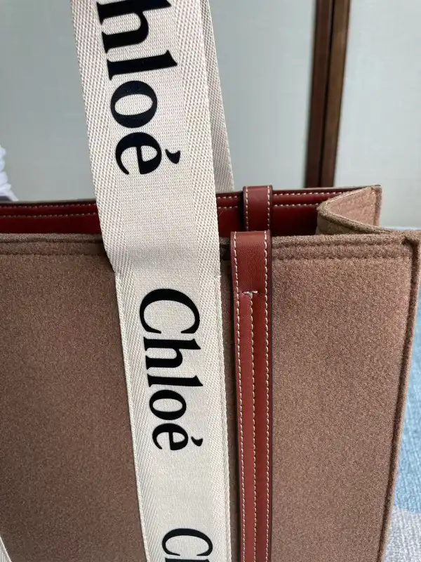 Cheap CHLOÉ MEDIUM WOODY TOTE BAG 0128