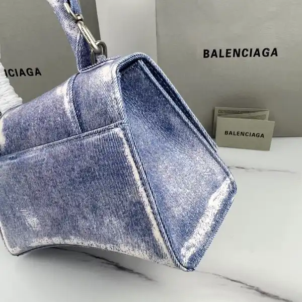 Affordable BALENCIAGA HOURGLASS 0201