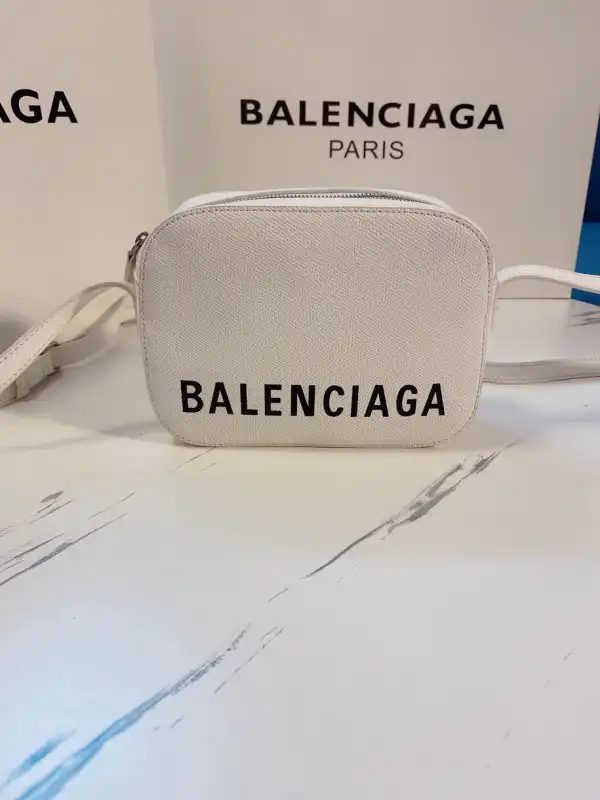 Cheap BALENCIAGA EVERYDAY CAMERA BAG XS 0201